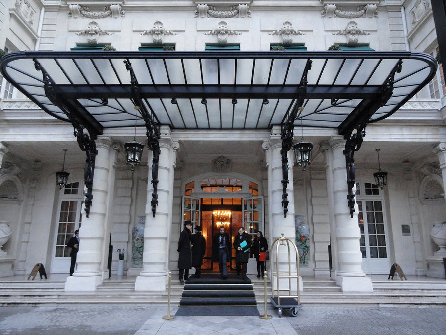 La Bauhinia – Shangri-La Paris